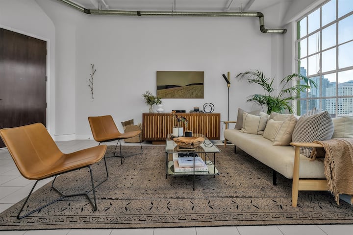 Cozy vibes in the heart of the city