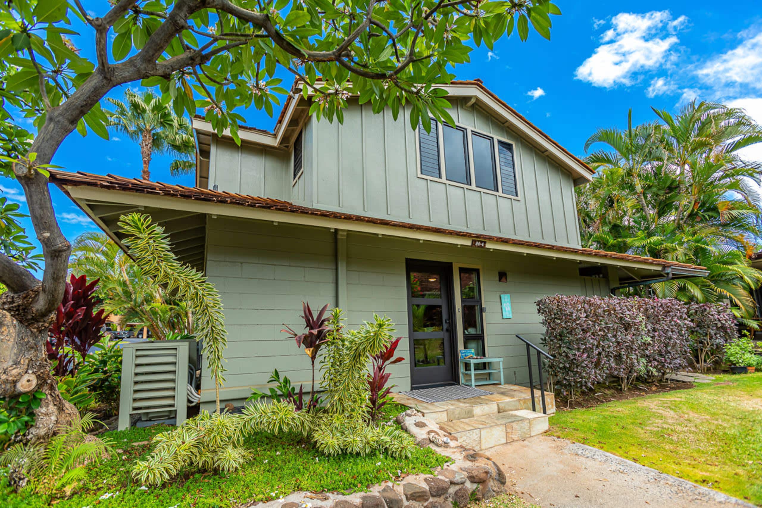 Townhouse in Lahaina · ★4.95 · 3 bedrooms · 4 beds · 4 baths - Image 33