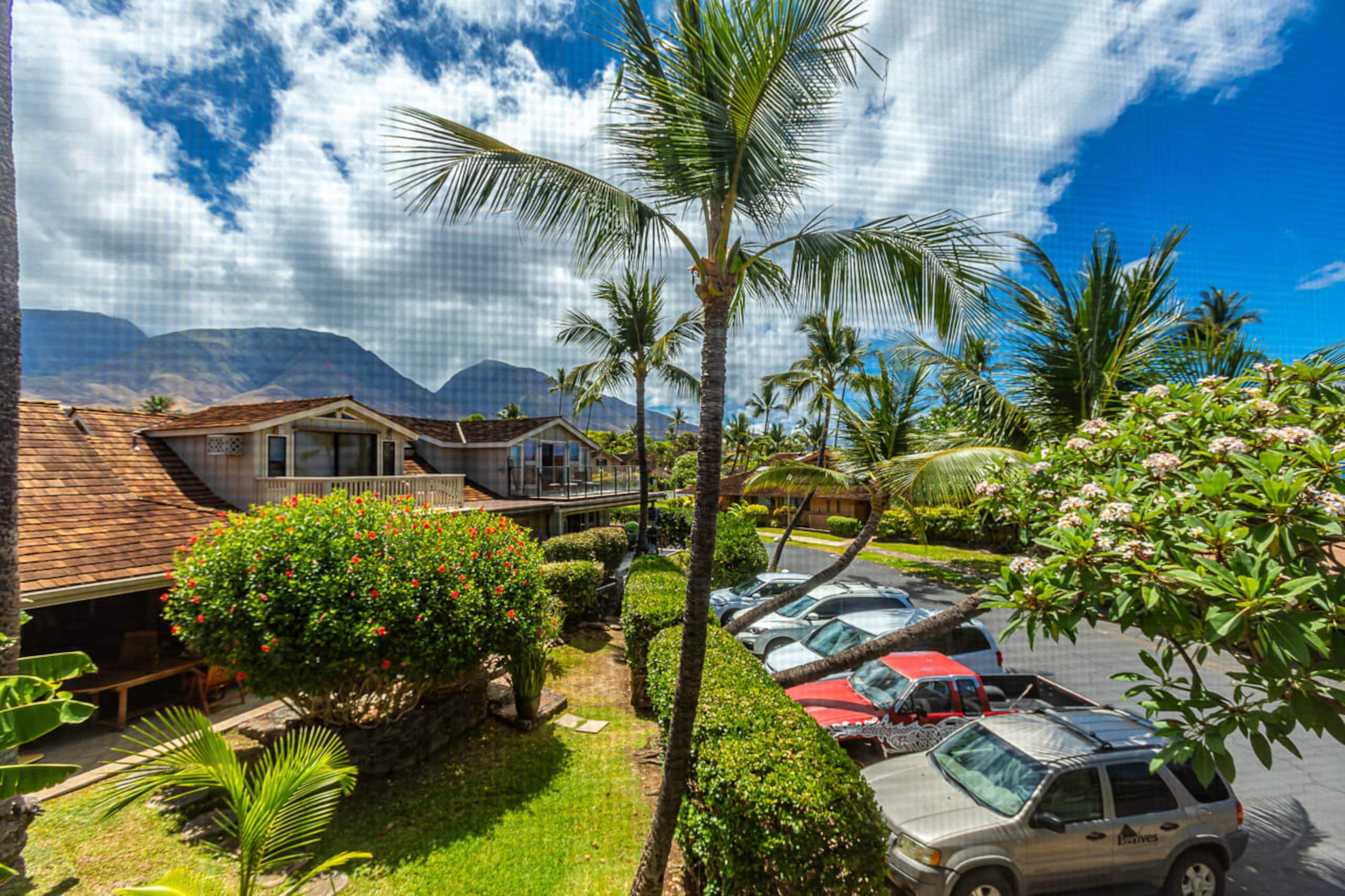 Townhouse in Lahaina · ★4.95 · 3 bedrooms · 4 beds · 4 baths - Image 32