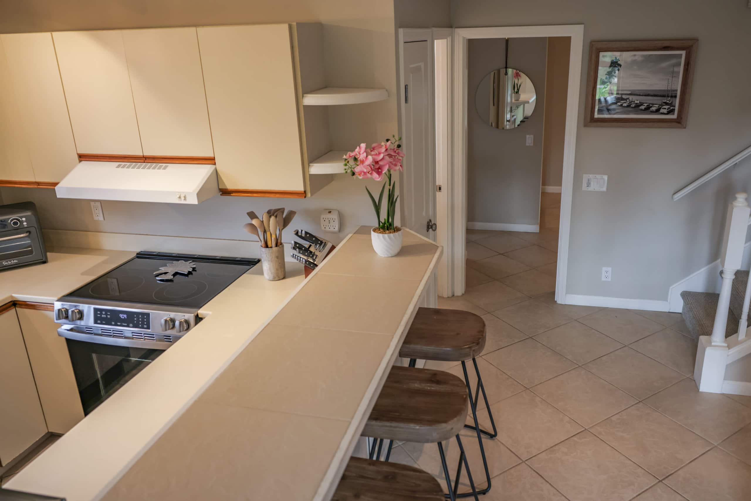 Townhouse in Lahaina · ★4.95 · 3 bedrooms · 4 beds · 4 baths - Image 9