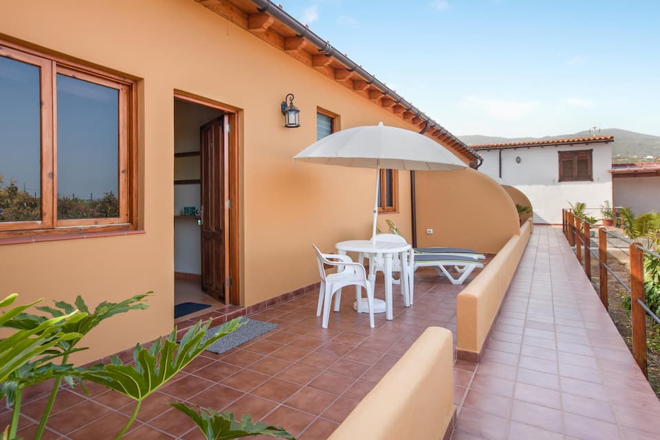 Casas Quemahierro — photo 1