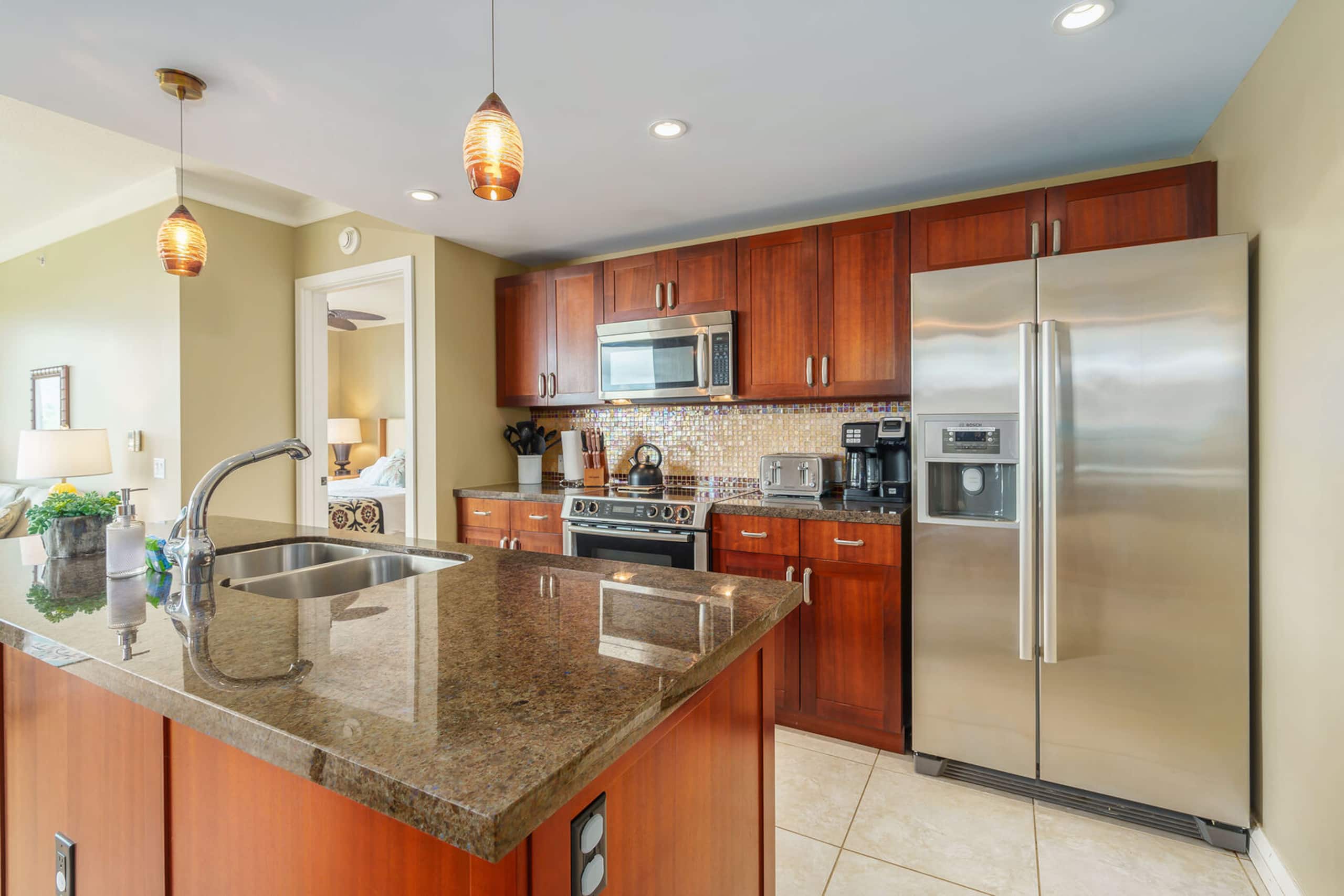 Condo in Lahaina · ★4.82 · 2 bedrooms · 3 beds · 2 baths - Image 18