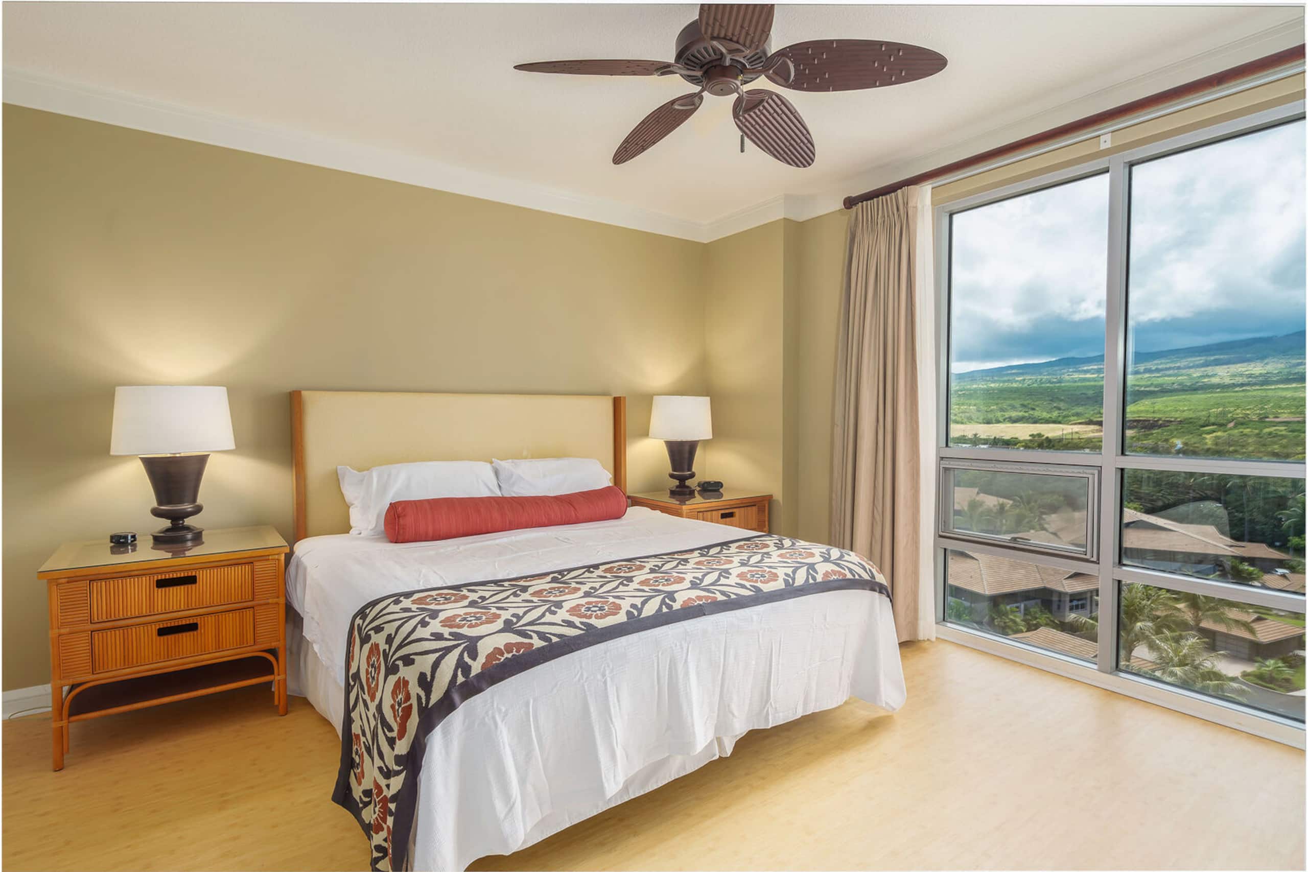 Condo in Lahaina · ★4.82 · 2 bedrooms · 3 beds · 2 baths - Image 27