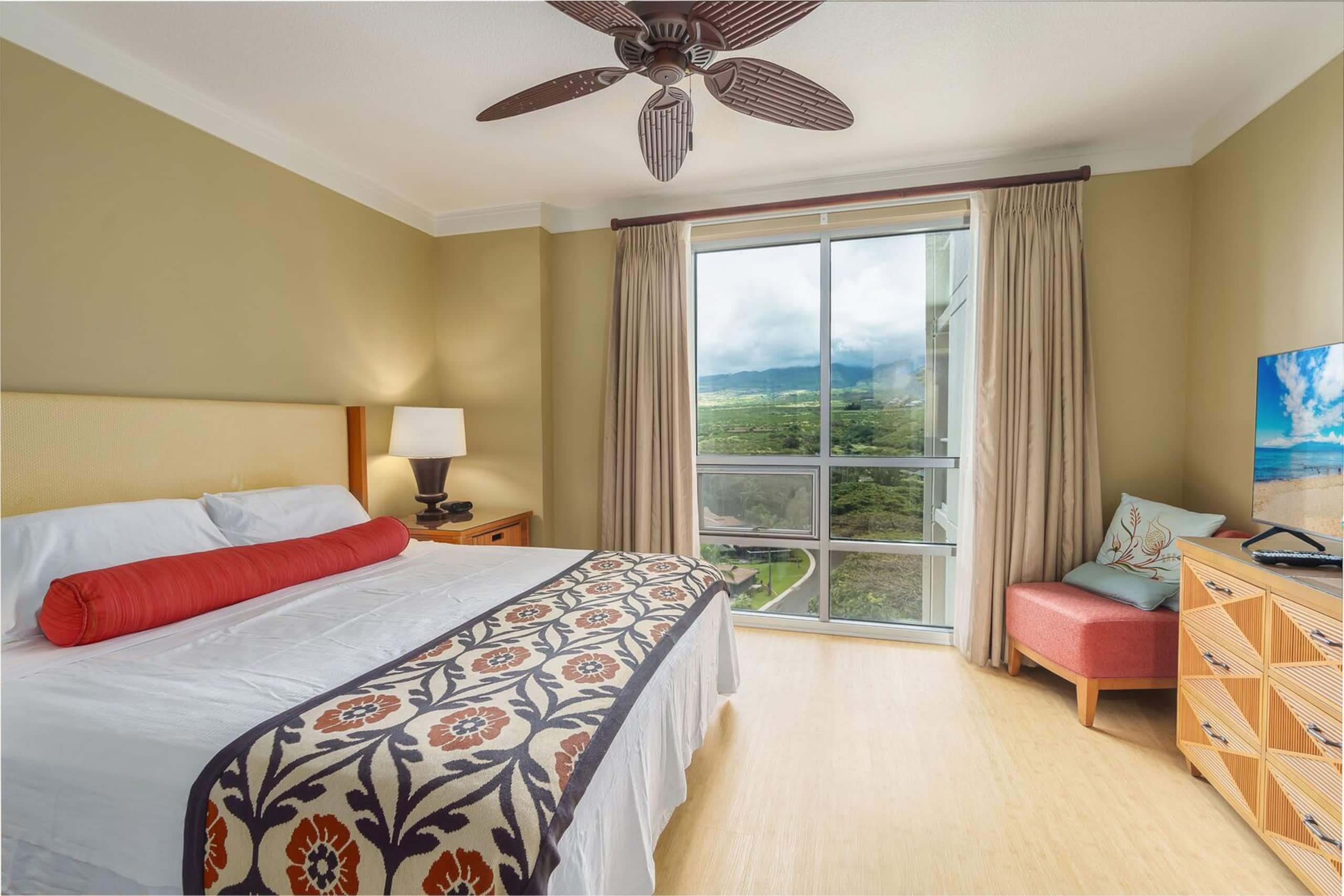 Condo in Lahaina · ★4.82 · 2 bedrooms · 3 beds · 2 baths - Image 28