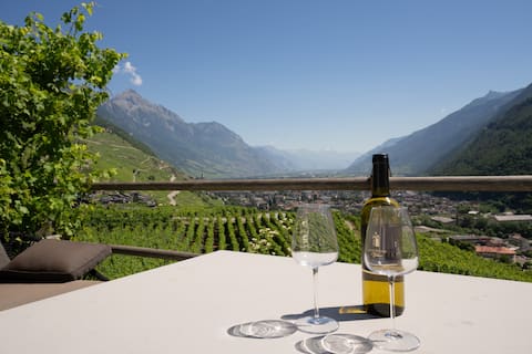 Alpine Bliss - Cozy Chalet with Panoramic Views