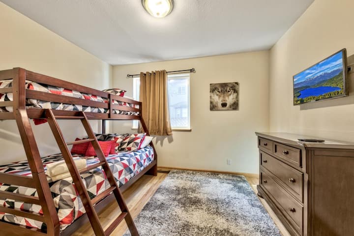 Dhomë gjumi 4