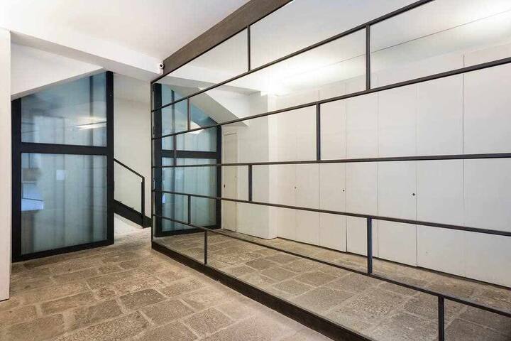 Luxury 2 bedroom 2 bathroom apartment with balcony gallery image 5