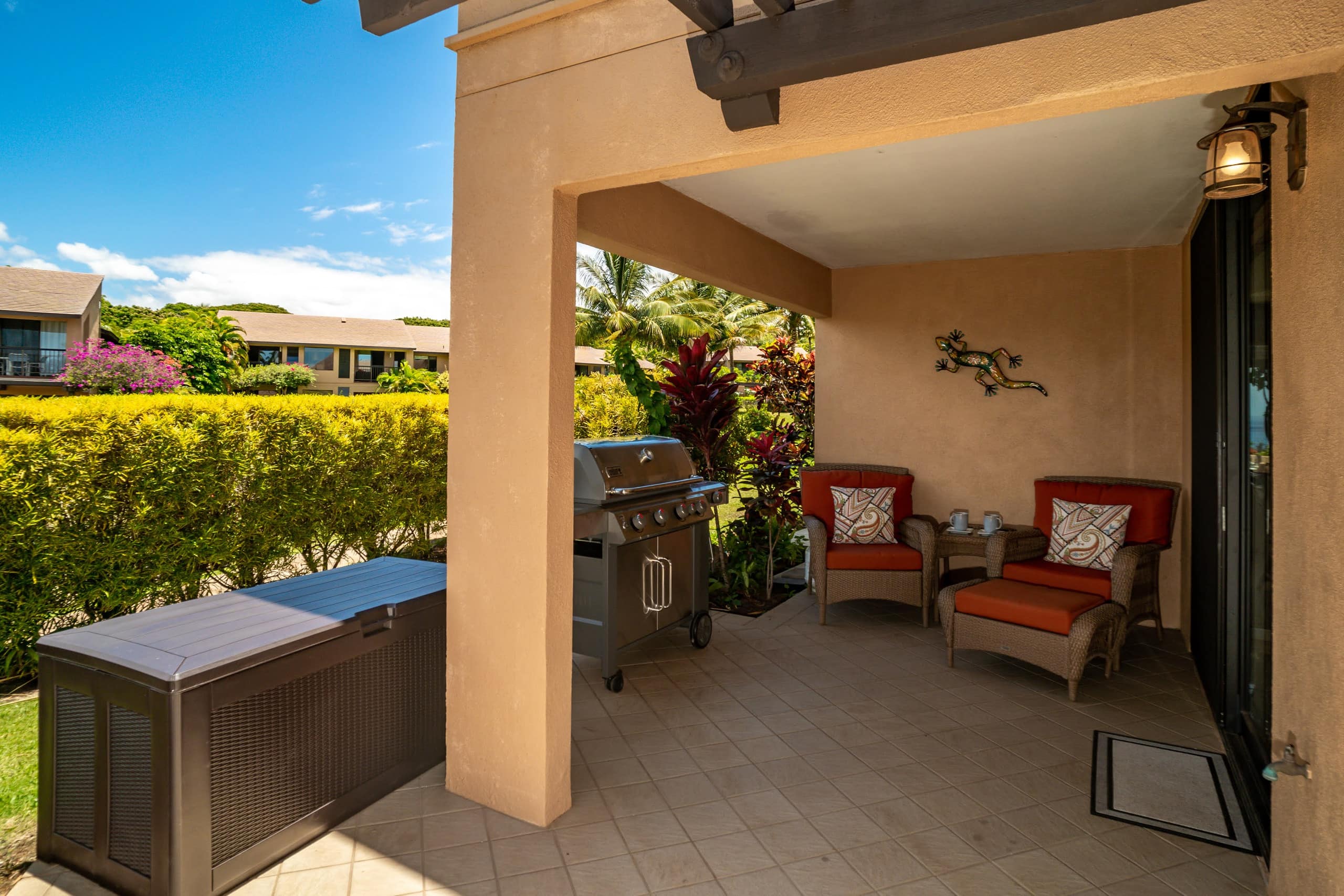 Condo in Kihei · ★4.7 · 2 bedrooms · 4 beds · 2.5 baths - Image 8
