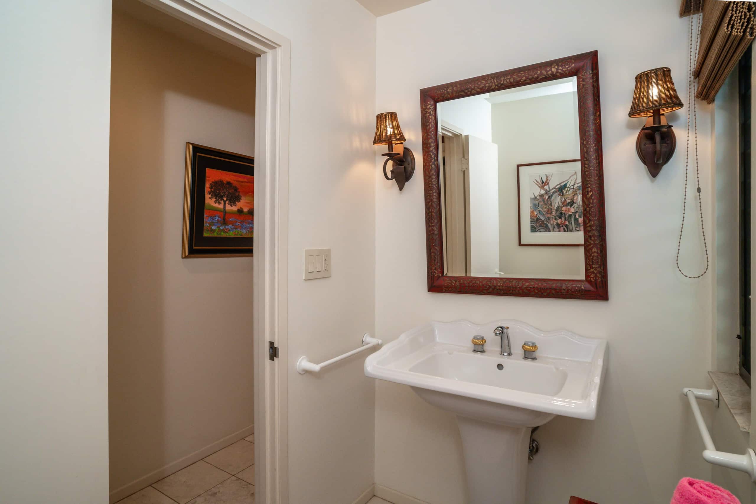 Condo in Kihei · ★4.7 · 2 bedrooms · 4 beds · 2.5 baths - Image 18