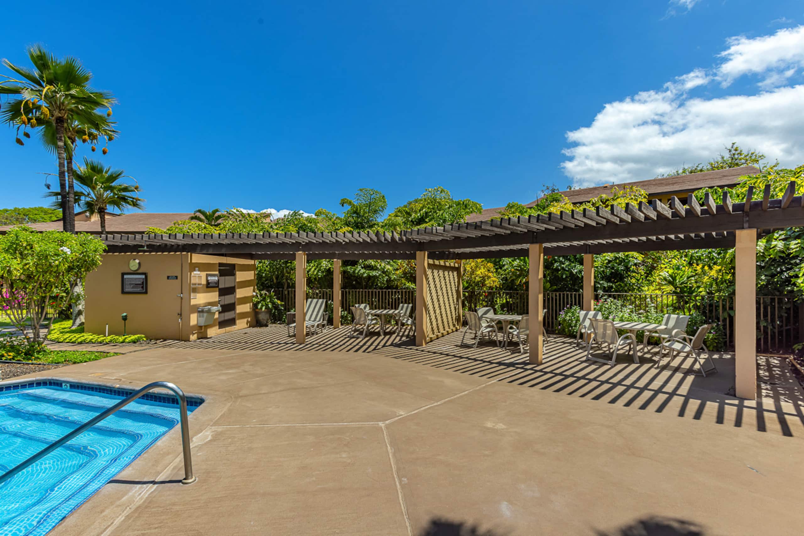 Condo in Kihei · ★4.7 · 2 bedrooms · 4 beds · 2.5 baths - Image 58