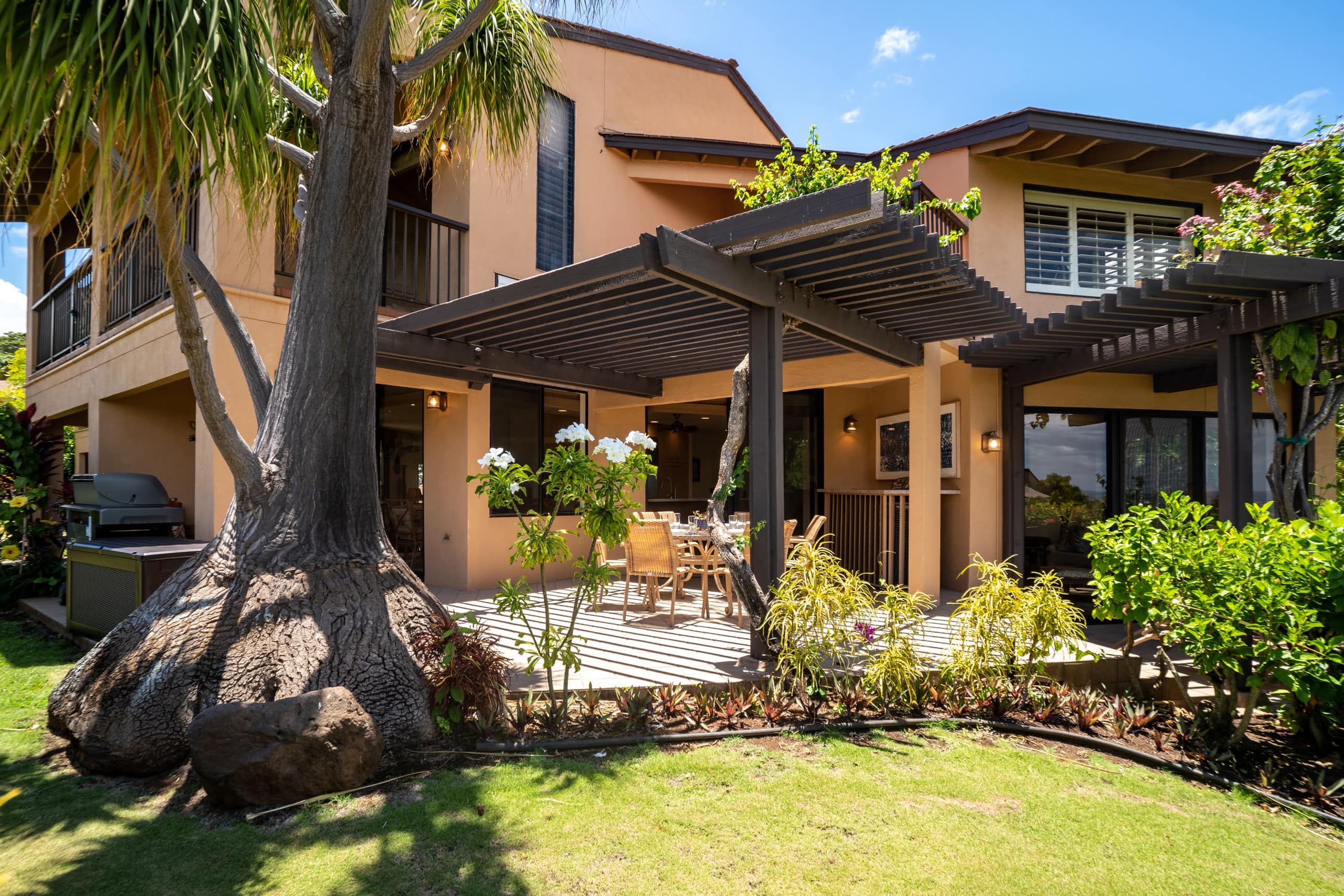 Condo in Kihei · ★4.7 · 2 bedrooms · 4 beds · 2.5 baths - Image 4