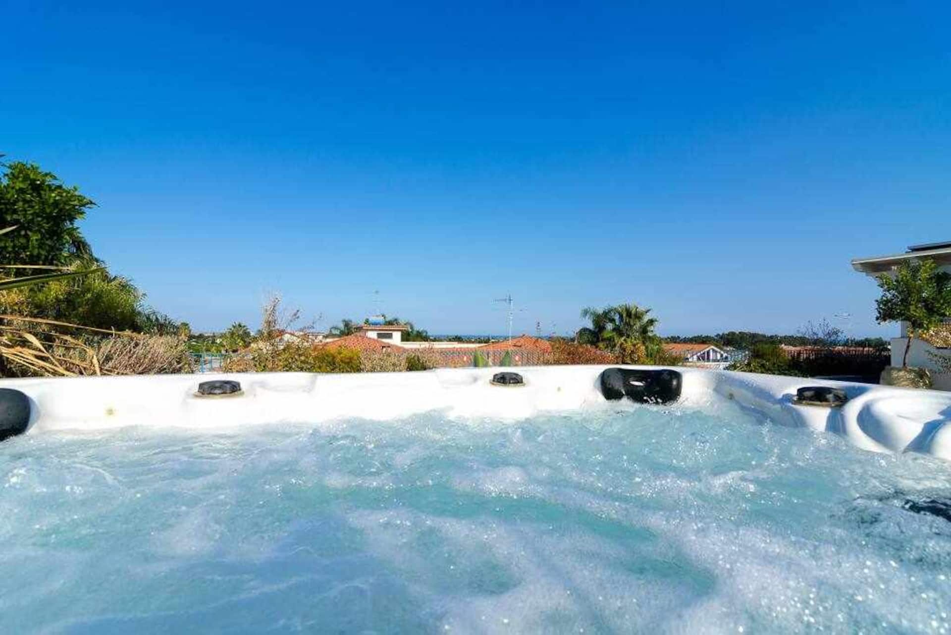 Mediterranean Charm villa con piscina al mare — photo 5