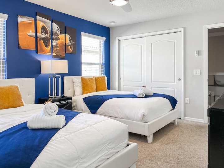 „Postele a posteľná bielizeň boli ako spanie na oblakoch." - Katie, '23