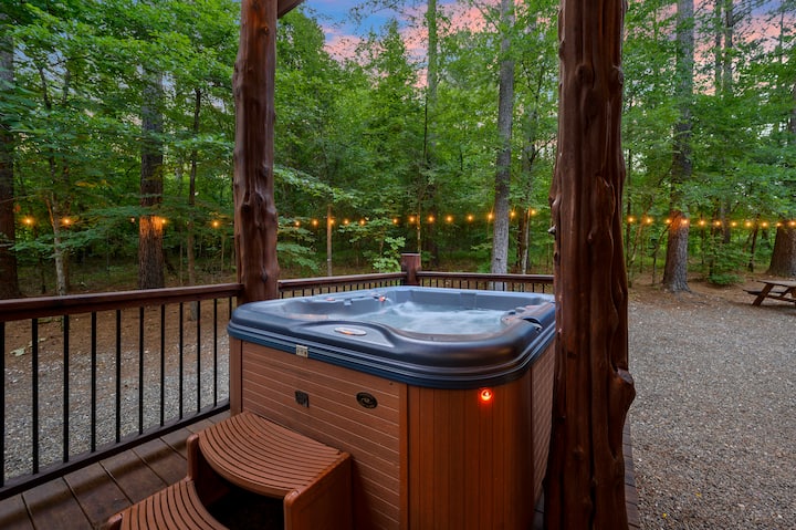 Kickapoo Pines - Cabins for Rent in Broken Bow, Oklahoma, United