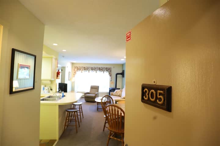 Inns Of Waterville Valley One Bedroom Condo - Waterville Valley, NH