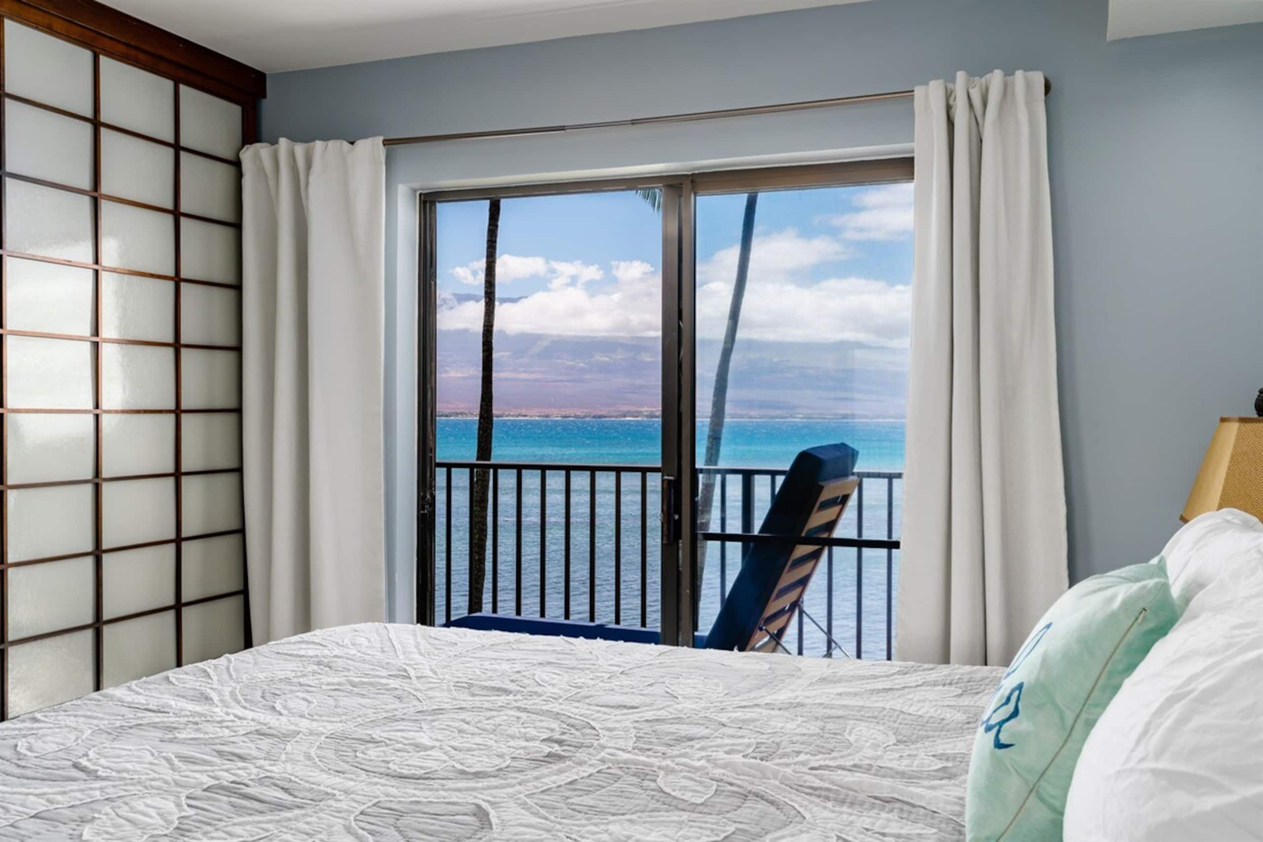 Condo in Wailuku · ★4.94 · 2 bedrooms · 4 beds · 2 baths - Image 13