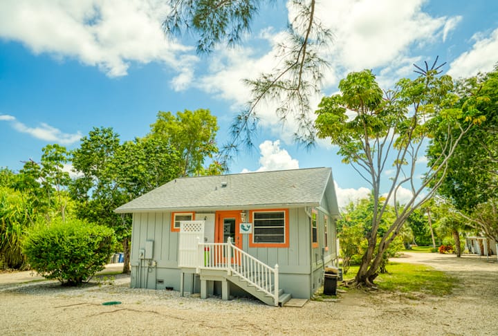 Baywatch Cabin - Captiva, FL