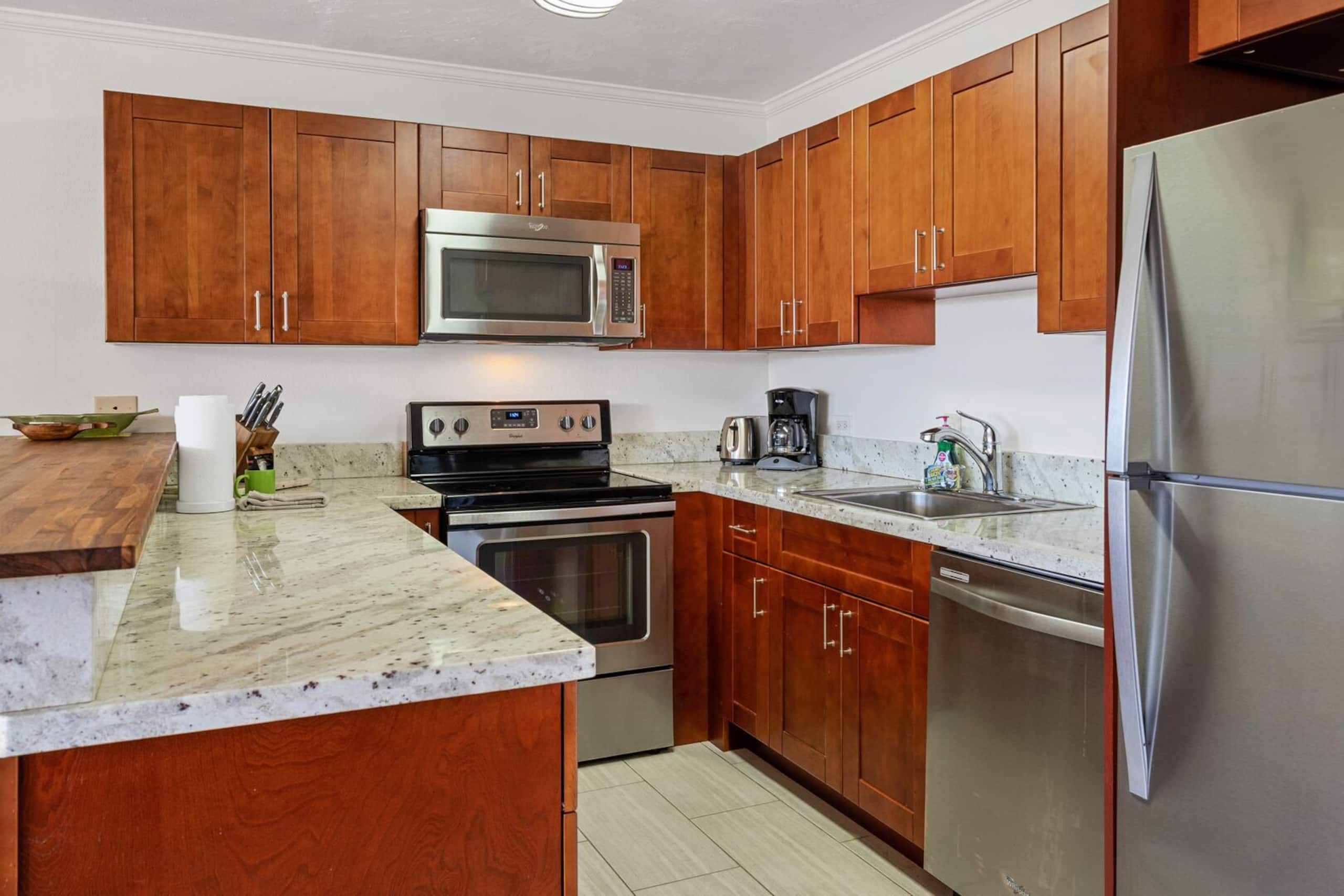 Condo in Kihei · ★4.6 · 1 bedroom · 2 beds · 1 bath - Image 3