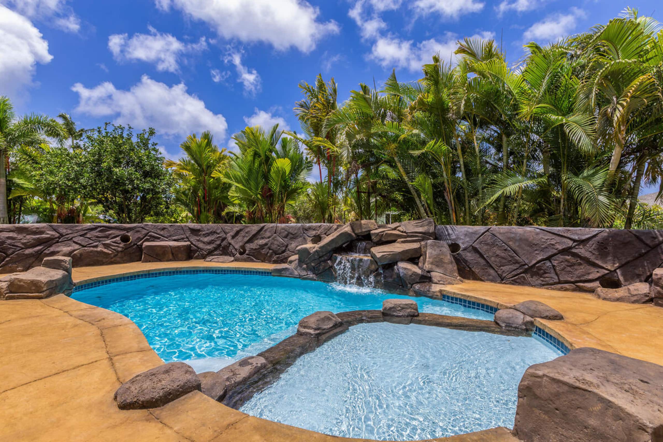 Home in Princeville · ★4.9 · 4 bedrooms · 7 beds · 3 baths - Image 25