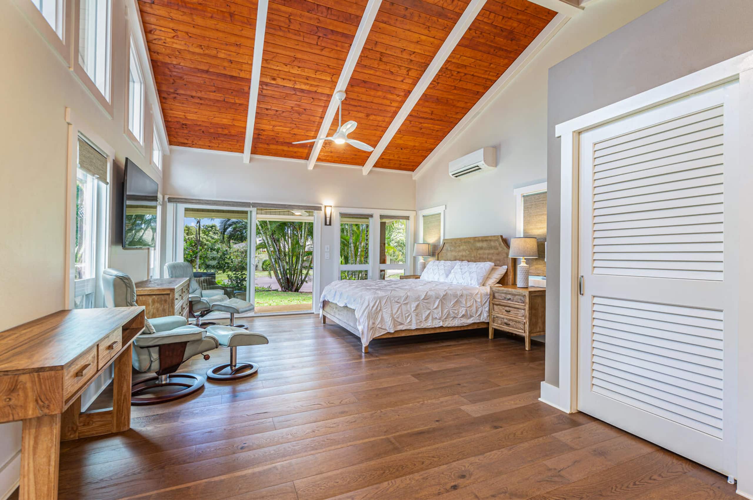 Home in Princeville · ★4.9 · 4 bedrooms · 7 beds · 3 baths - Image 13