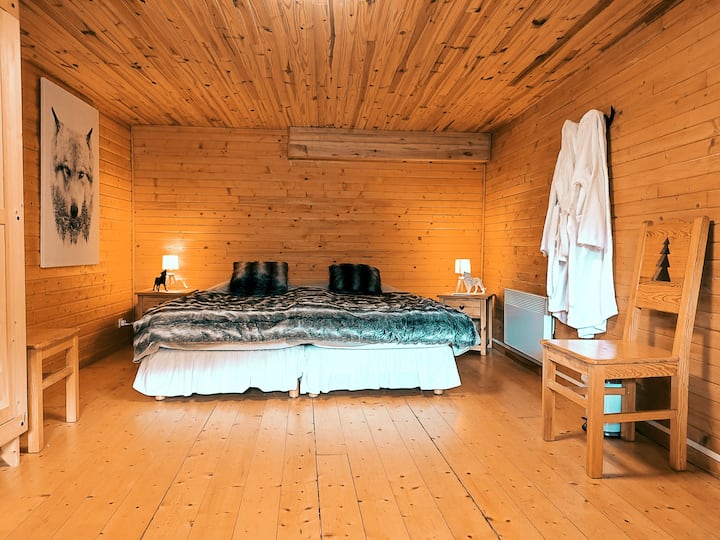 wolf's room
