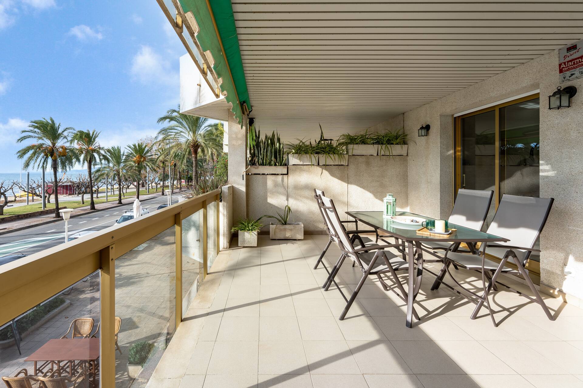 Gaviota Apartment