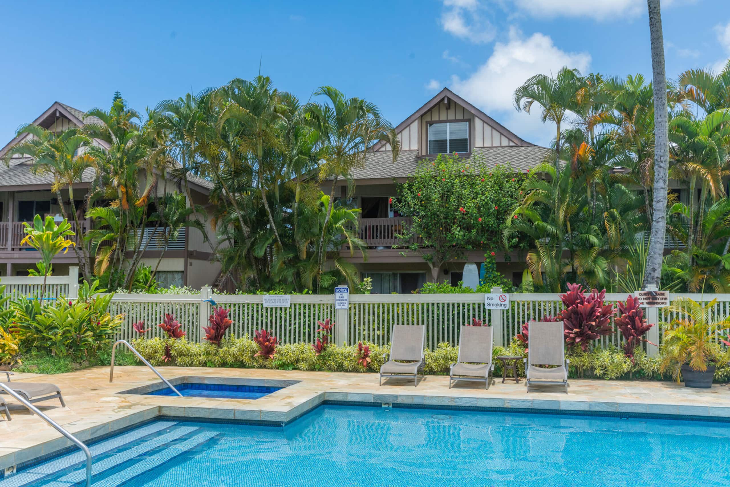 Condo in Princeville · ★4.8 · 1 bedroom · 2 beds · 1.5 private baths - Image 20