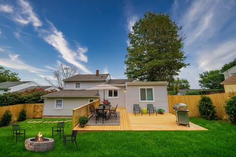 Stylish Beach Home near Downtown/Cove Beach