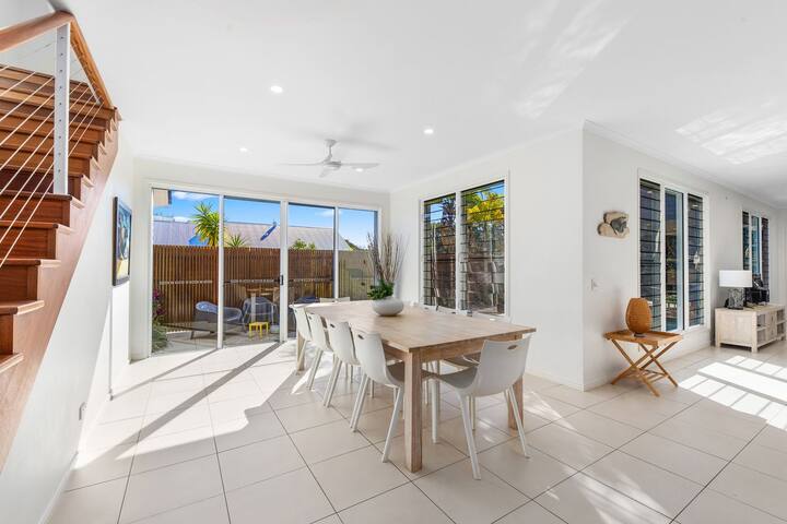 Sand & Sea Beach House gallery image 5