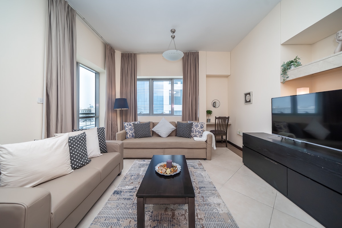 Top Airbnb: Deira’s Lucky Find, 5-min to the Airport à Port Saeed