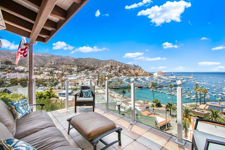 150MT: Three Story Avalon Home, AC, Magnificent gallery image 2