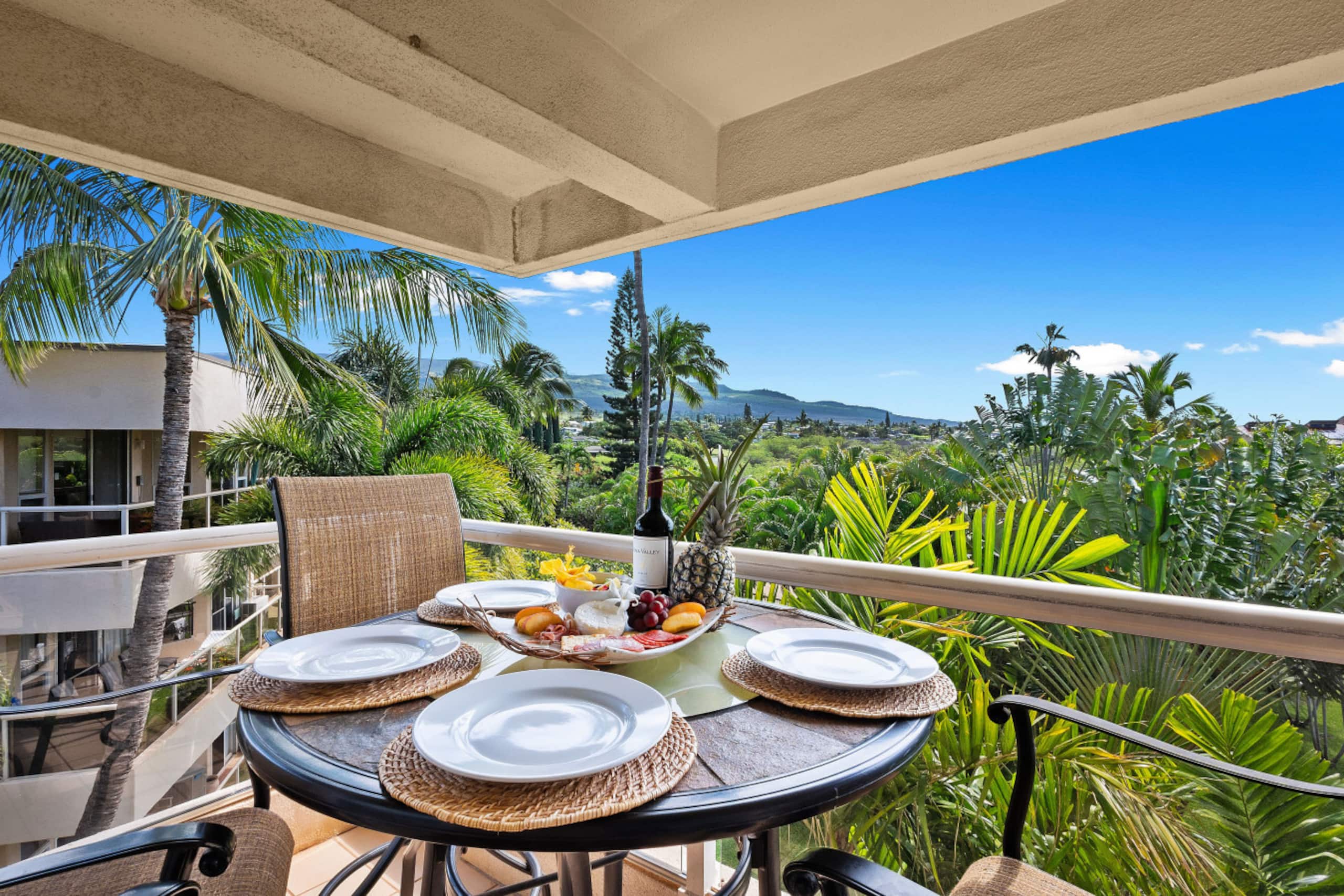 Condo in Kihei · ★4.96 · 1 bedroom · 2 beds · 1 private bath - Image 19