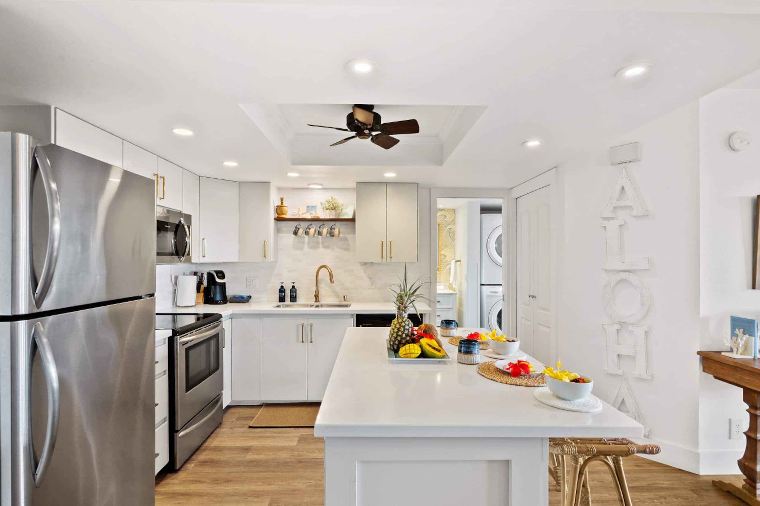 Condo in Kihei · ★4.96 · 1 bedroom · 2 beds · 1 private bath - Image 7