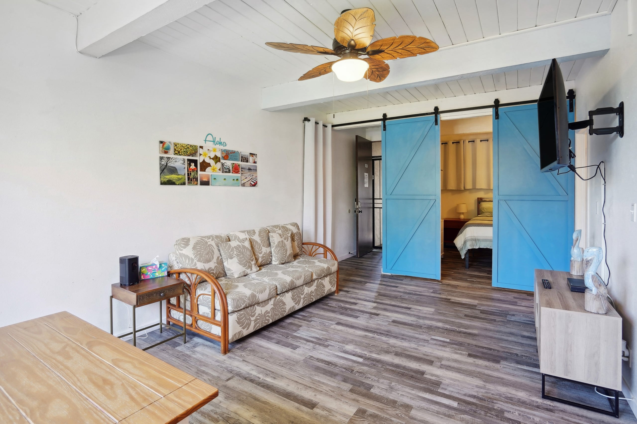 Condo in Kailua-Kona · ★4.68 · 1 bedroom · 2 beds · 1 shared bath - Image 7