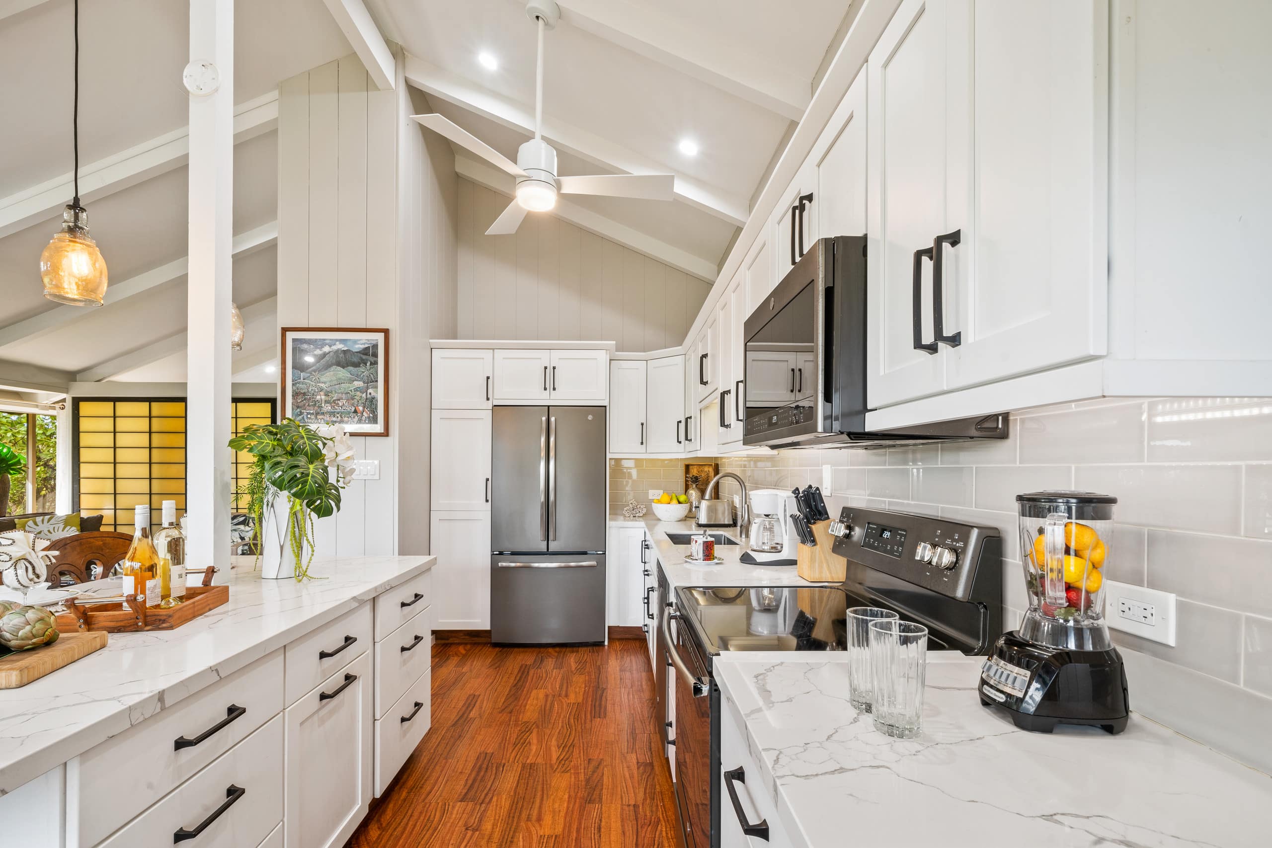 Home in Lahaina · ★4.71 · 2 bedrooms · 4 beds · 2 baths - Image 7