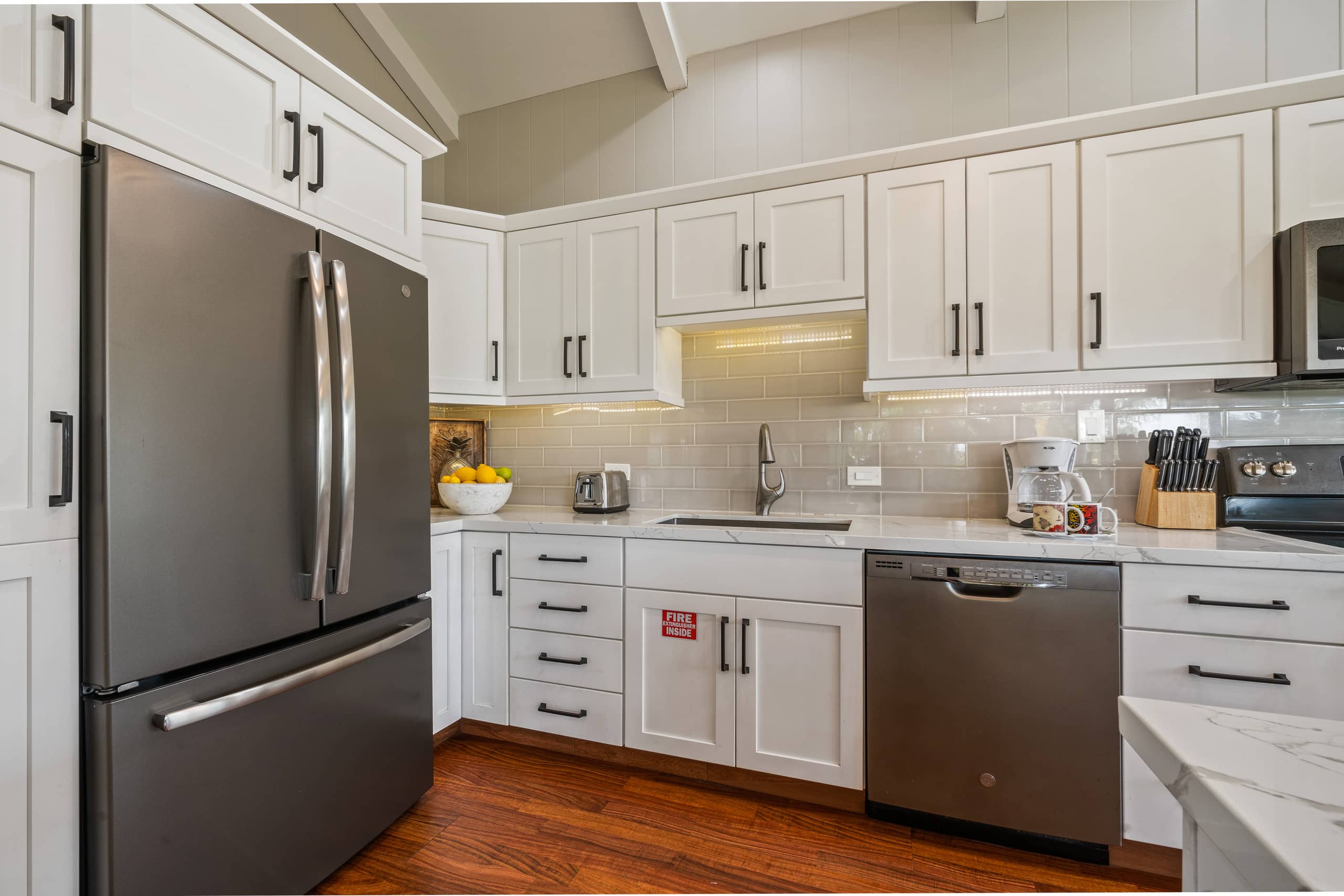 Home in Lahaina · ★4.71 · 2 bedrooms · 4 beds · 2 baths - Image 8