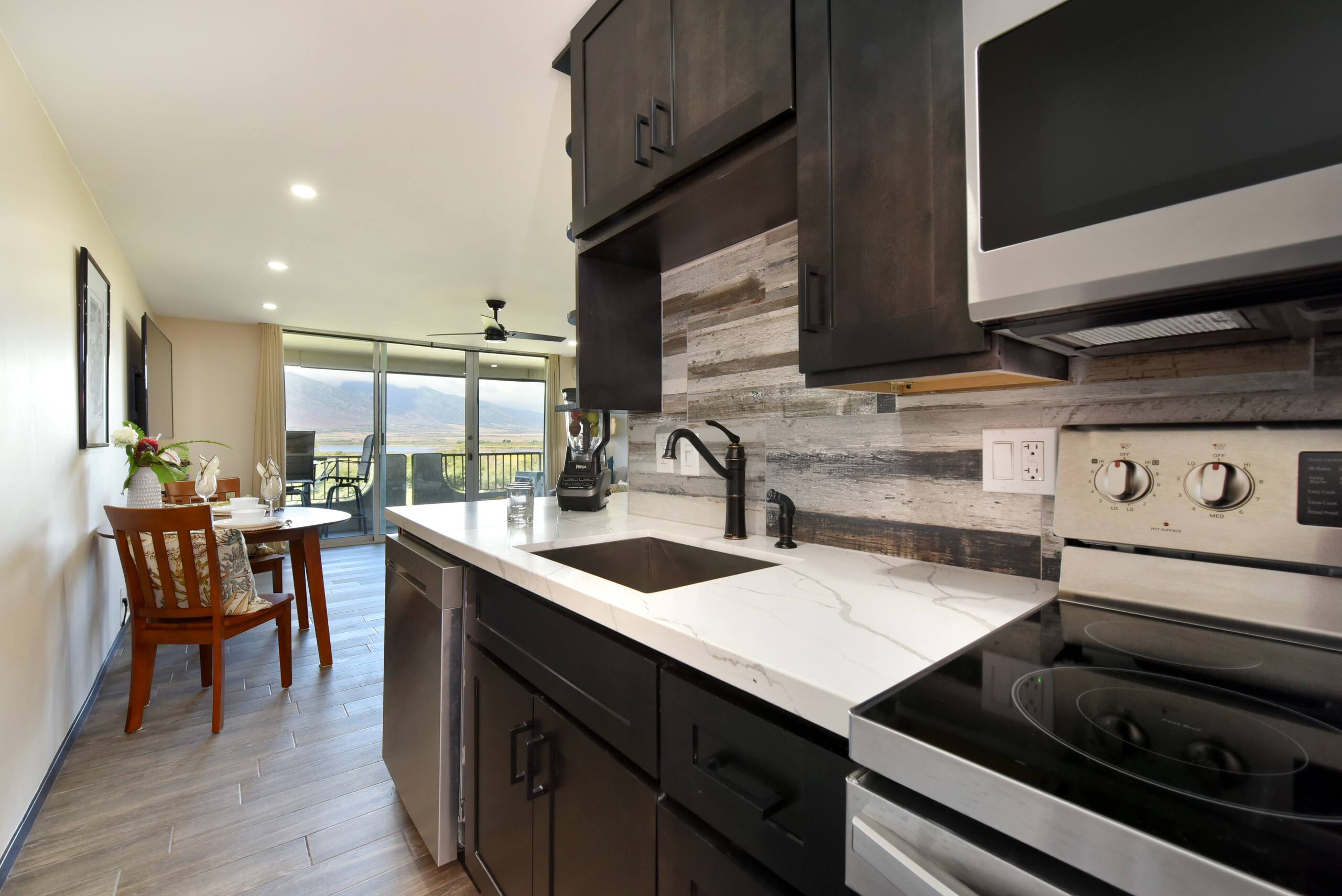 Condo in Kihei · ★4.76 · 1 bedroom · 2 beds · 2 baths - Image 19
