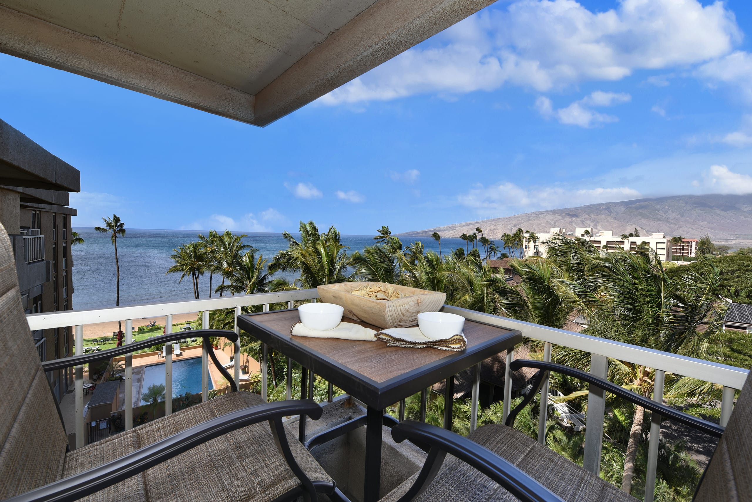 Condo in Kihei · ★4.76 · 1 bedroom · 2 beds · 2 baths - Image 2