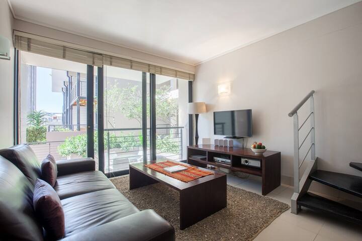 Adderley Terrace J10 by CTHA gallery image 2