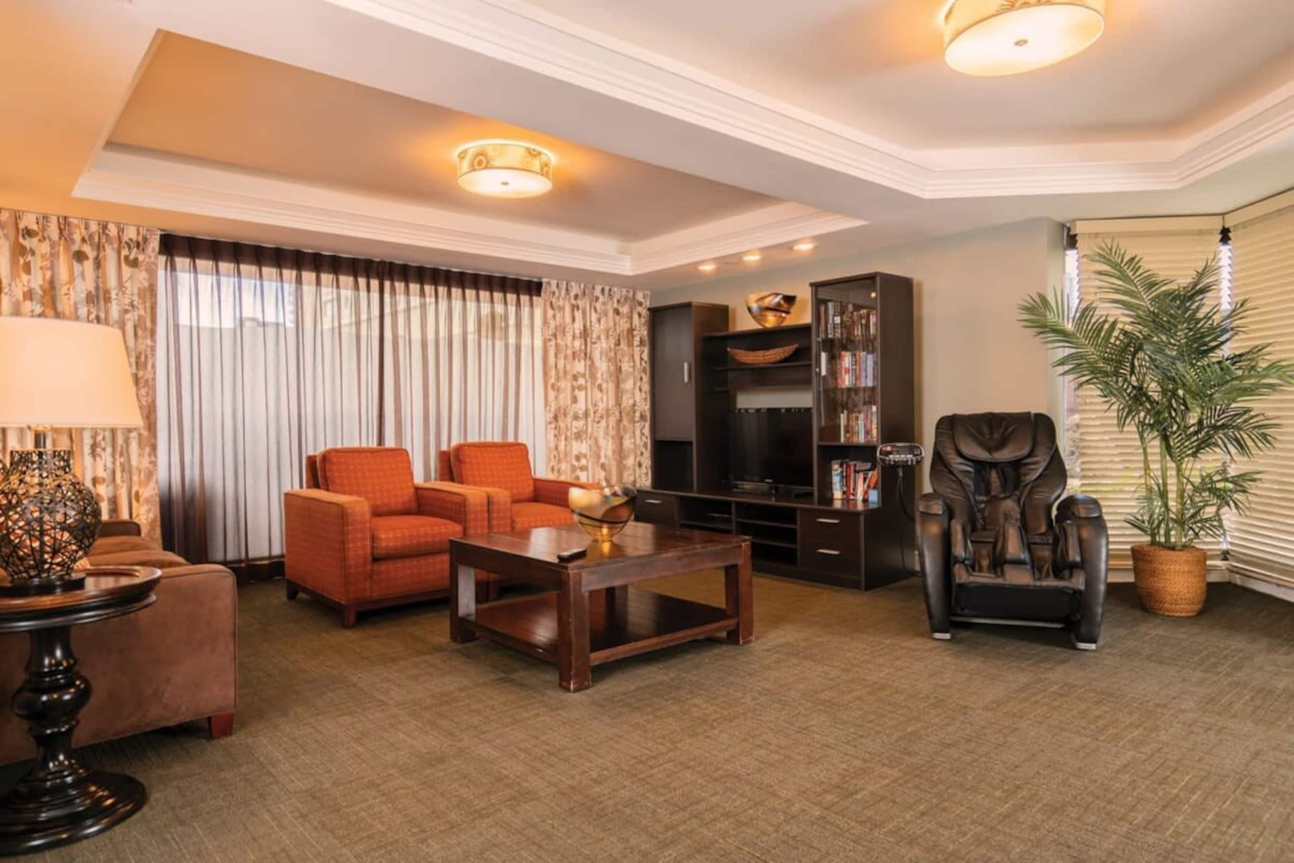 Condo in Honolulu · ★5.0 · Studio · 1 bed · 1 private bath - Image 17