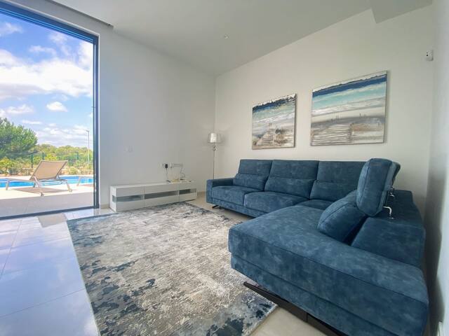 James Holidays managed Airbnb listing 2
