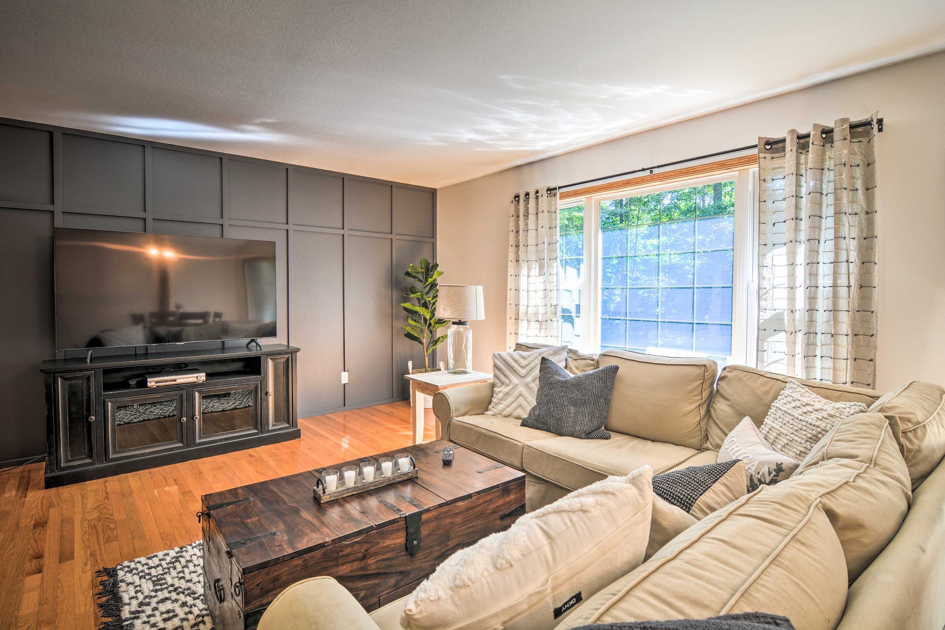 Upscale Family Cottage < 1 Mi to Higgins Lake — photo 4