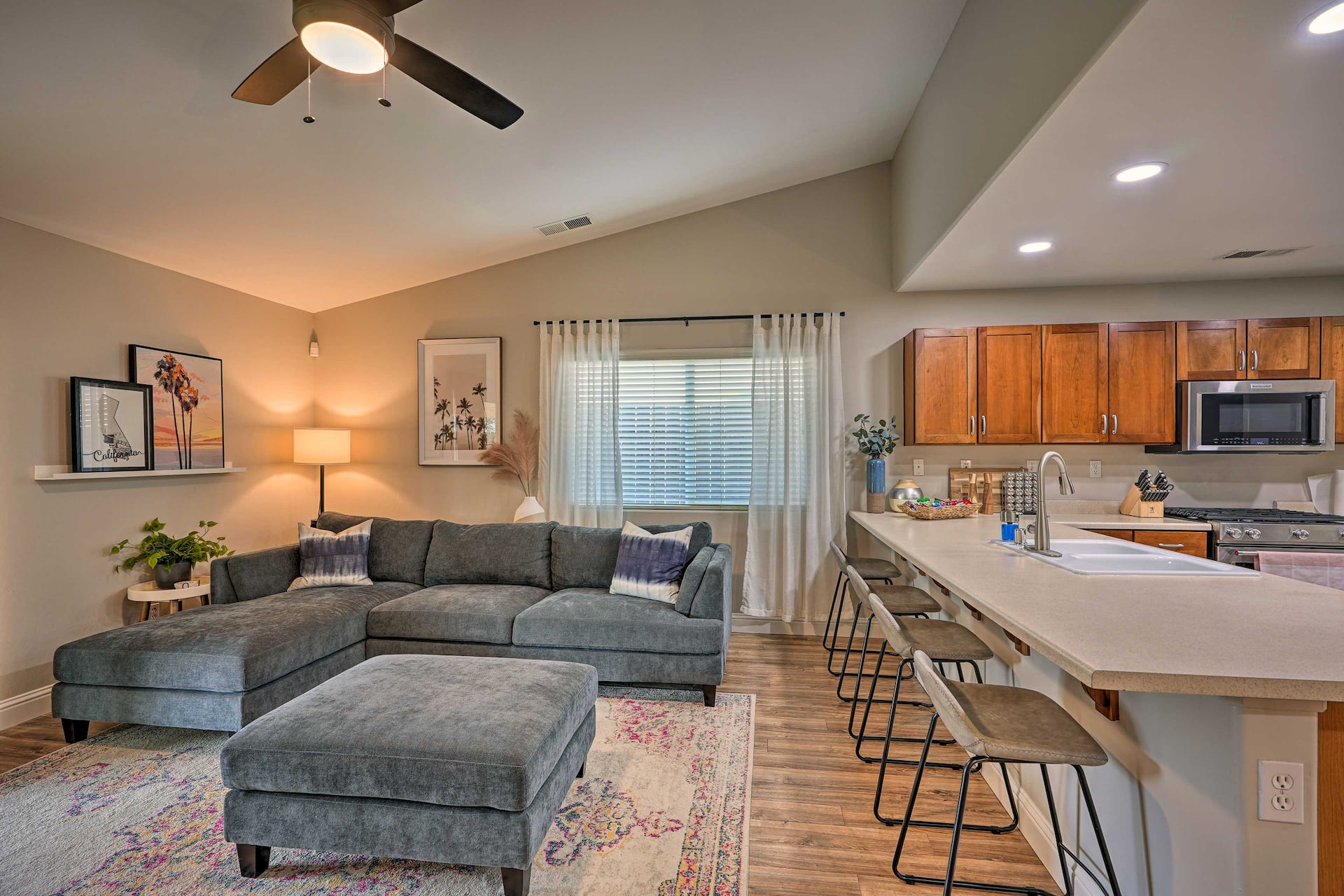 Family-Friendly Home, 6 Mi to Riverwalk Plaza — photo 5