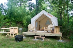 Tent+in+Great+Barrington+%C2%B7+%E2%98%854.67+%C2%B7+1+bedroom+%C2%B7+1+bed+%C2%B7+1+bath