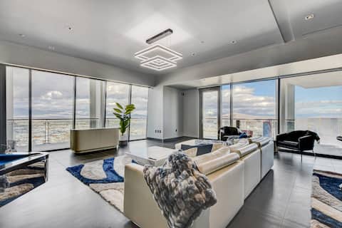 Dream Luxury 4BR Penthouse Vegas Infinity HotTubPP