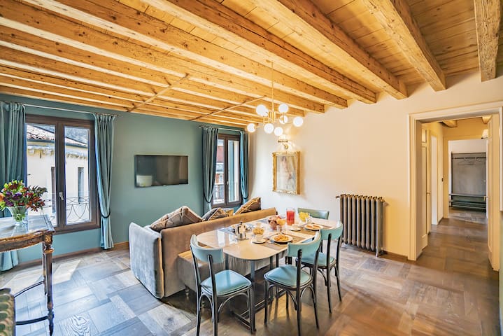 Corte Rubbi 9 Canal View Apartment