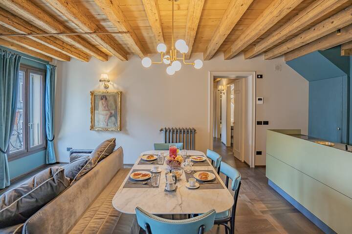 Corte Rubbi 9 Canal View Apartment gallery image 4