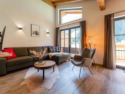 Luxury chalet with private garden and sauna
