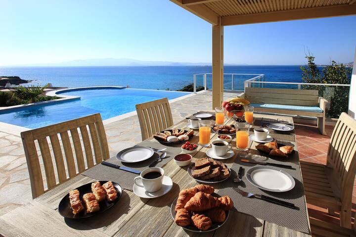 Villa Azure with Pool & Sea View – 3BR, 6 Guests gallery image 2