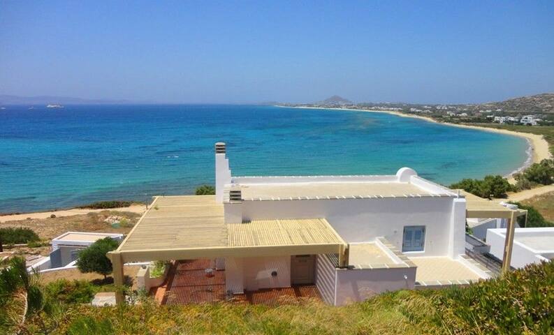 Villa Azure with Pool & Sea View – 3BR, 6 Guests gallery image 5